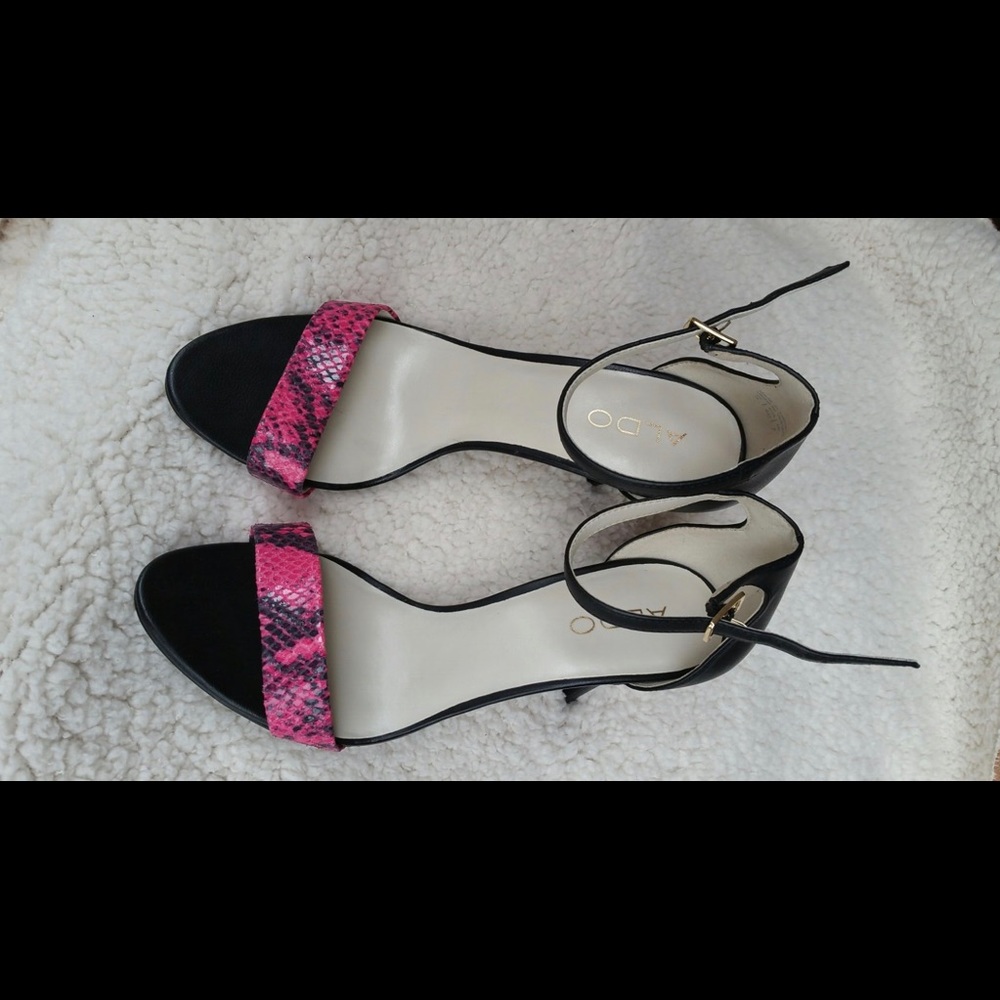 Shoes - Picture 3 of 3